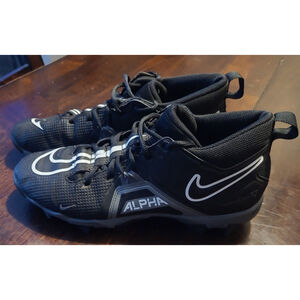 Nike Alpha Menace Shark 3 men's size 9.5 football cleats